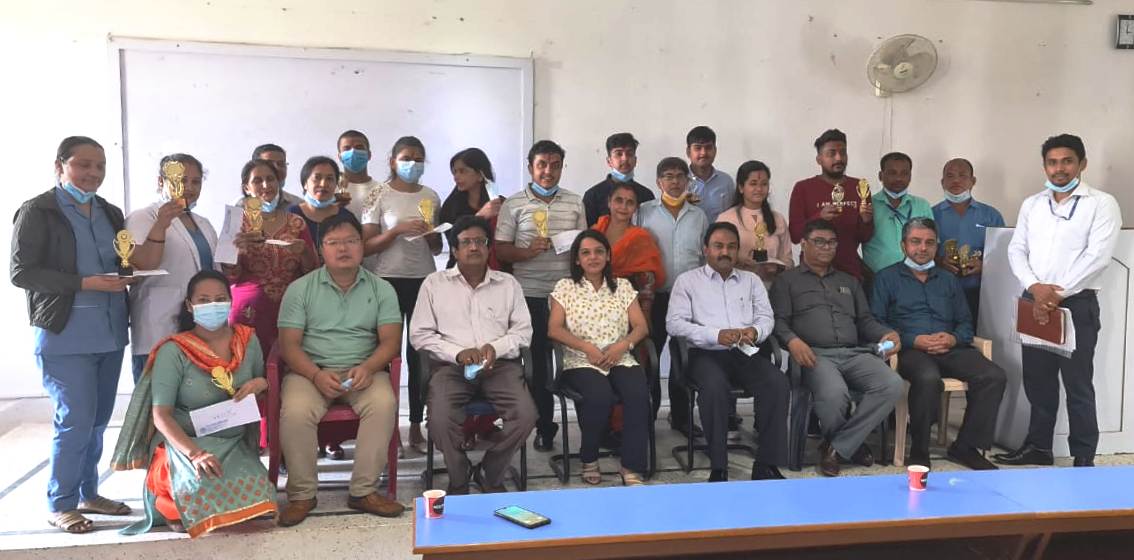 १७ विद्यार्थीलाई युसिएमएसको छात्रवृत्ति