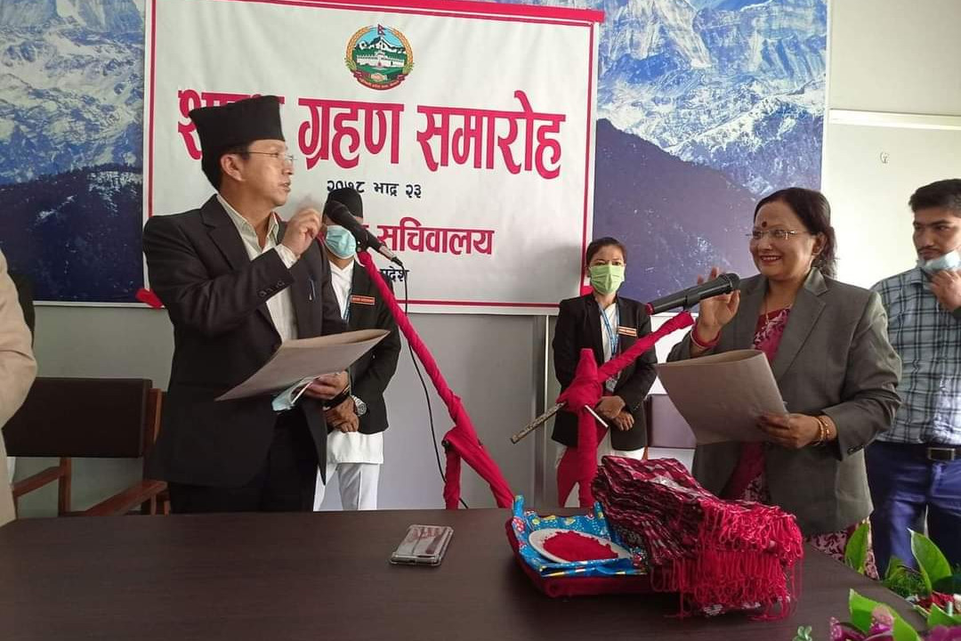 लुम्बिनीमा जसपा प्रदेशसभा सदस्य निर्मलाले गरिन सपथ ग्रहण
