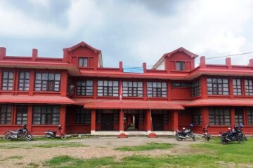 संस्कृत विश्वविद्यालयमा सधैं किचलो, फेरि तालाबन्दी