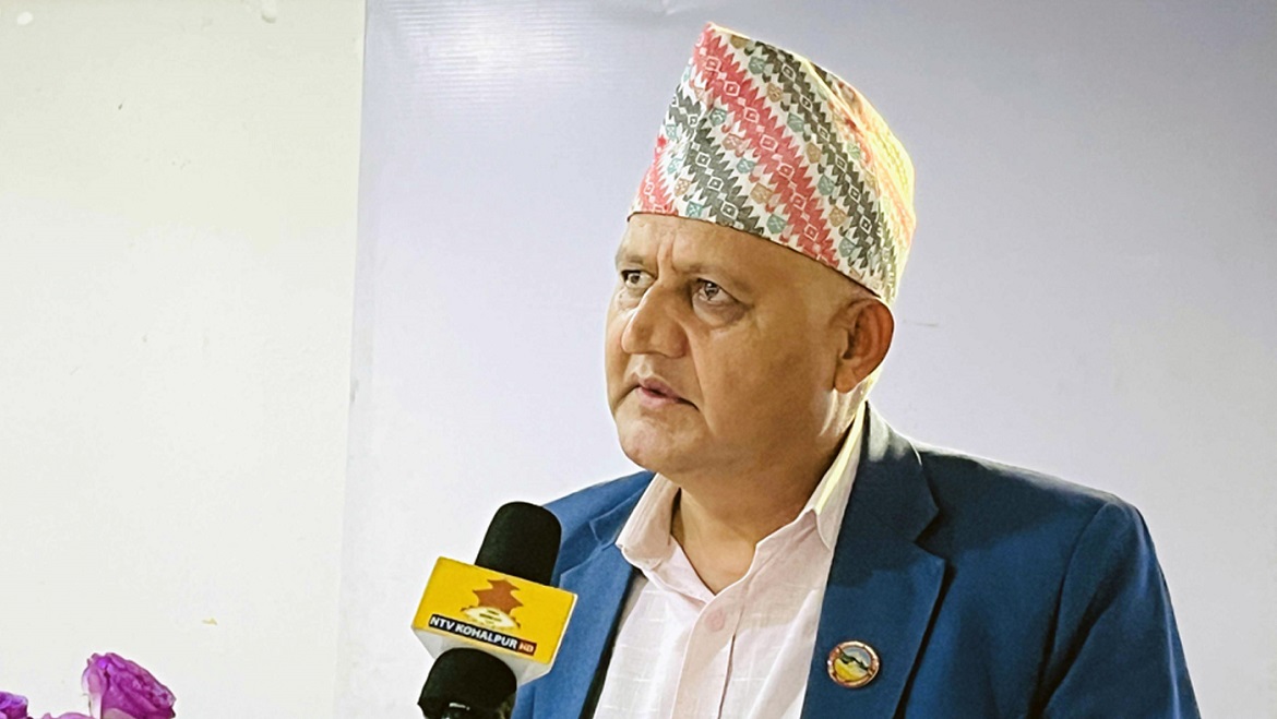 निजामती सेवालाई जनउत्तरदायी र समयसापेक्ष बनाउन प्रयासरत छौंः मुख्यमन्त्री आचार्य