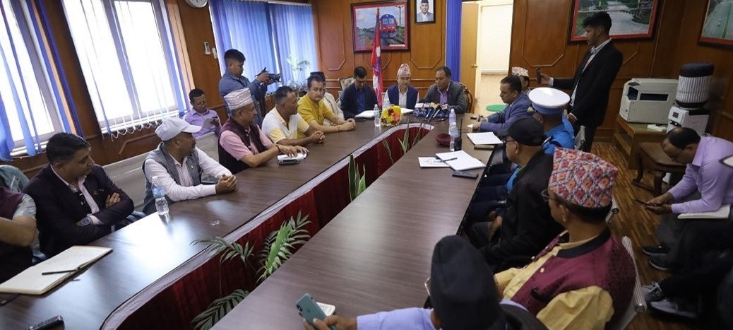 मौसमको प्रतिकुलताले रात्रिबस दिउँसो संचालन गर्न माग