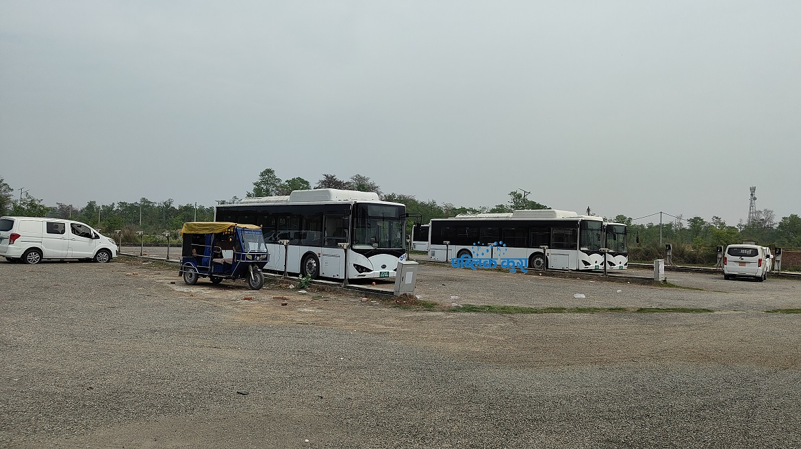 प्रधानमन्त्री कार्यालयको निर्देशनपछि लुम्बिनीको एउटा विजुली बस चल्यो, अरु बस र भ्यान चलाउन कठिन