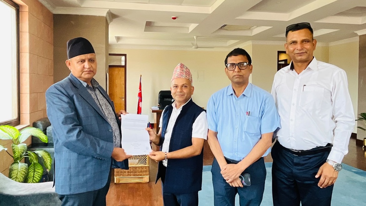 दुग्ध विकास संस्थानको क्षमता विस्तारमा मुख्यमन्त्री आचार्यको जोड