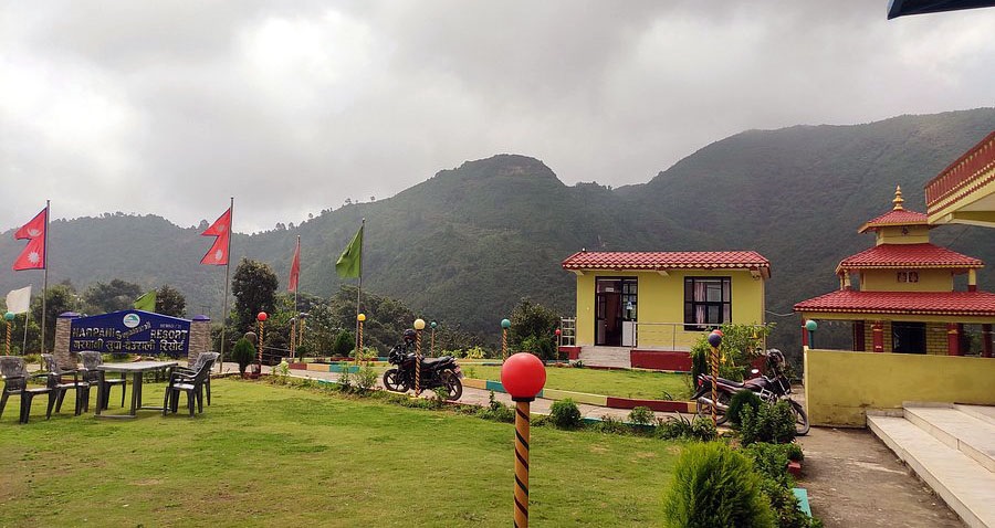 नरपानीका रिसोर्टमा मनपरि मूल्य