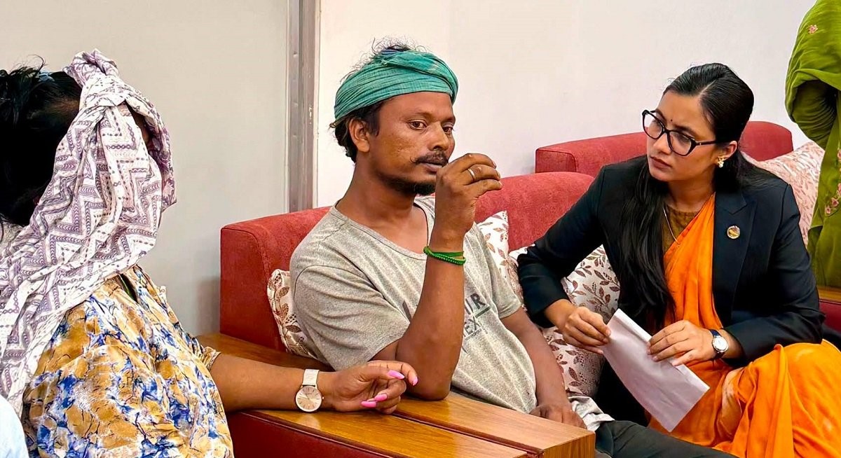 सरकार संविधानको सीमाभन्दा बाहिर जान सक्दैनः मन्त्री गौतम